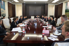 澳门赌博网址_澳门赌博网站_澳门赌博注册_郭树清：中国货币信贷供应与经济增